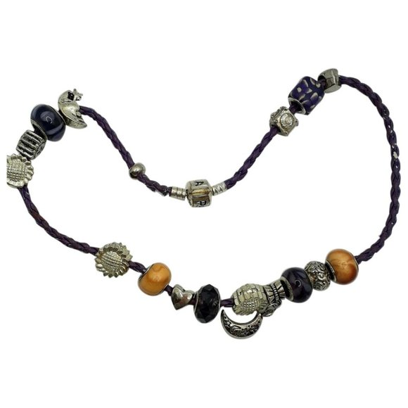 Pandora - Picture 4 of 5